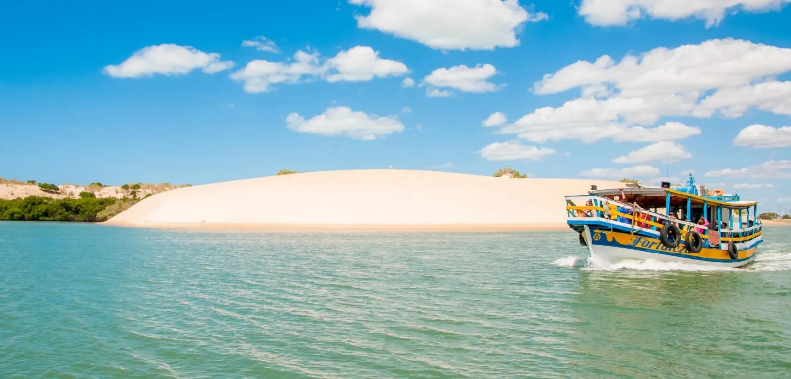 Passeio Galinhos com barco